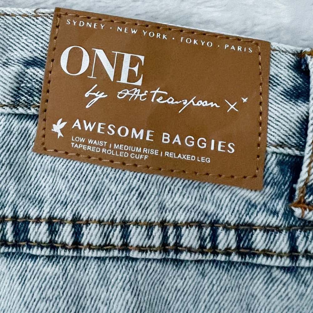 NWT- ONE TEASPOON Awesome Baggies Distressed Jean in Classic - Picture 8 of 15